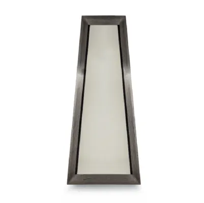Specchiera Trapezio con cornice in legno di Devina Nais