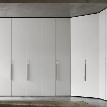 Armadio Wall Battente angolare di Maronese