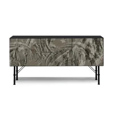 Madia Beach 106 di Devina Nais