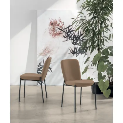 Sedia Akita di Target Point