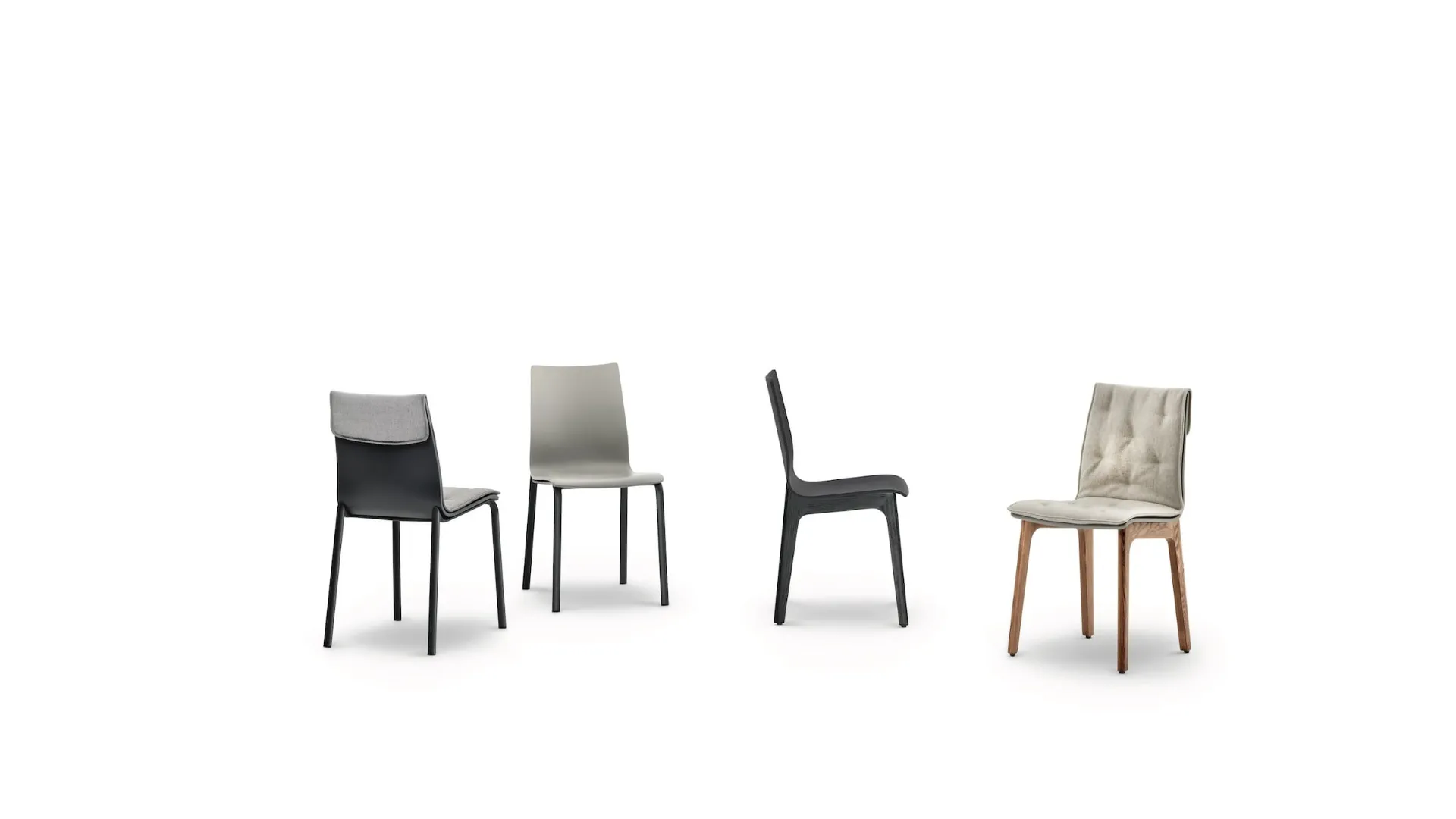Sedia Alfa con struttura in legno massello e monoscocca in legno laccato di Bontempi