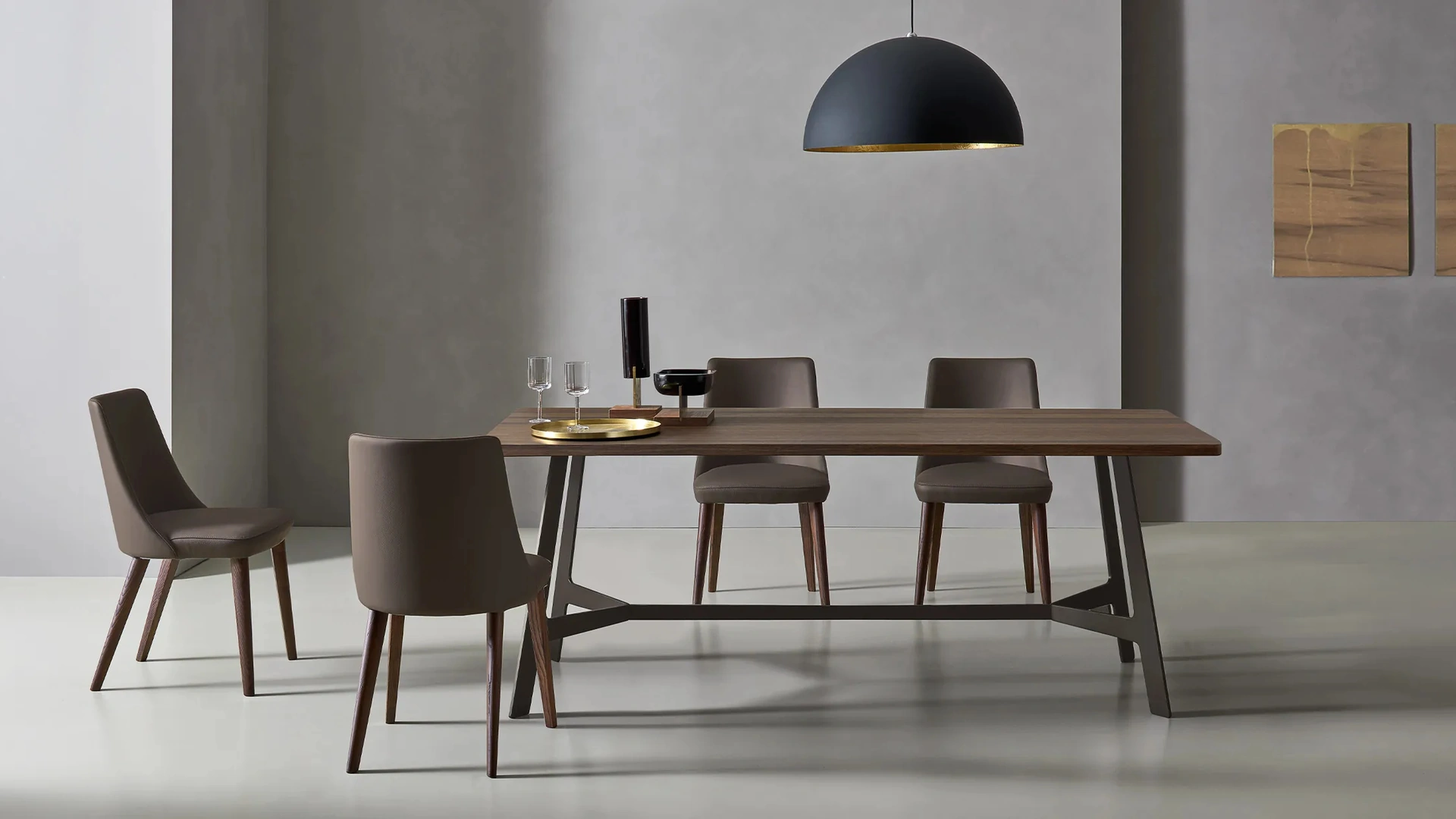 Sedia Eva in tessuto imbottito di Sangiacomo