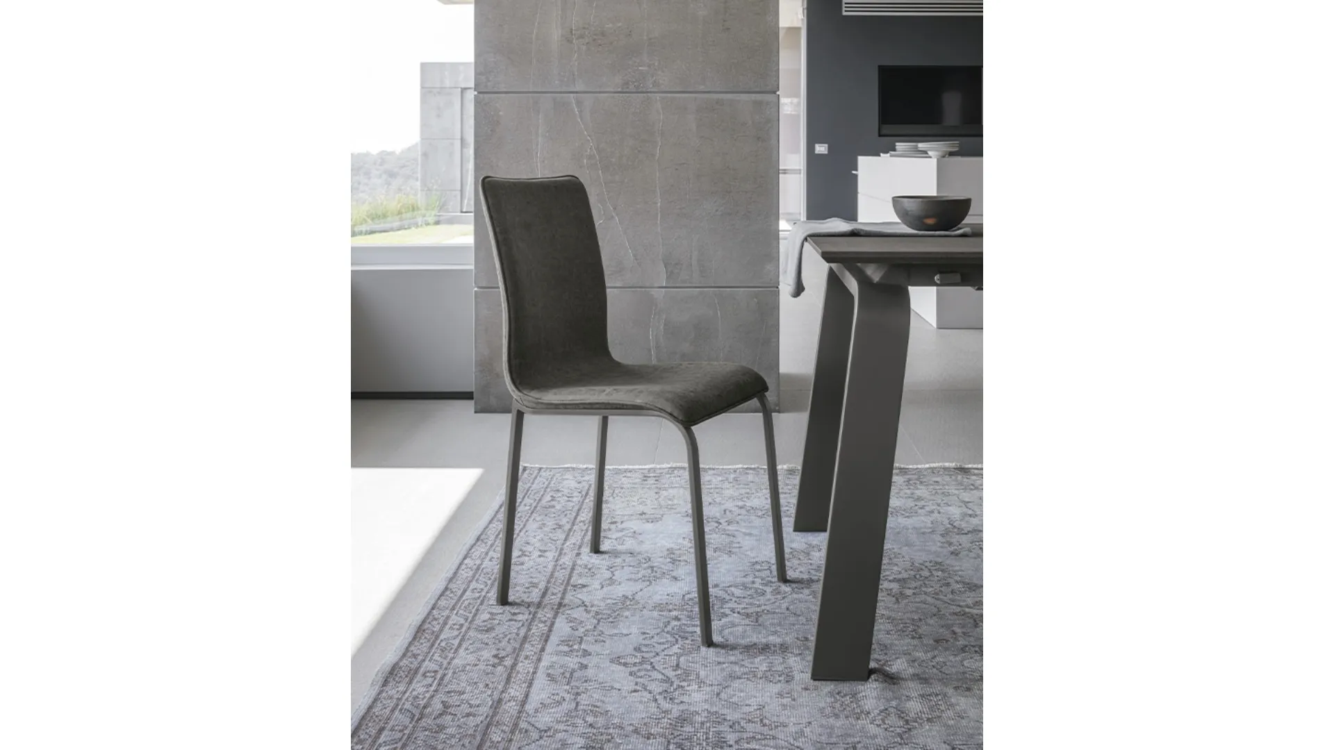 Sedia Glamour New di Target Point