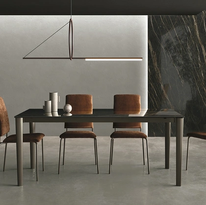 Tavolo allungabile Yago in ceramica lucida di Sedit