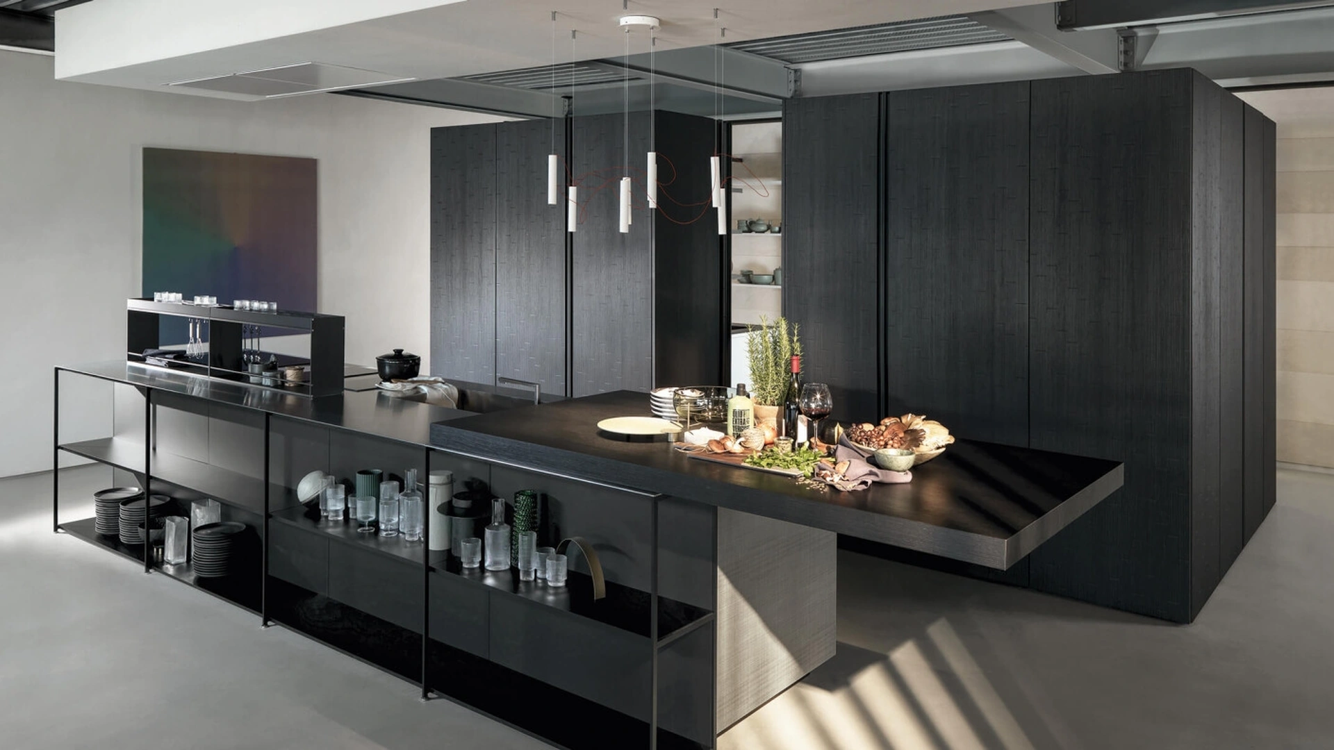 Cucina Design con isola Antis Project 6 in Wood Black di Euromobil