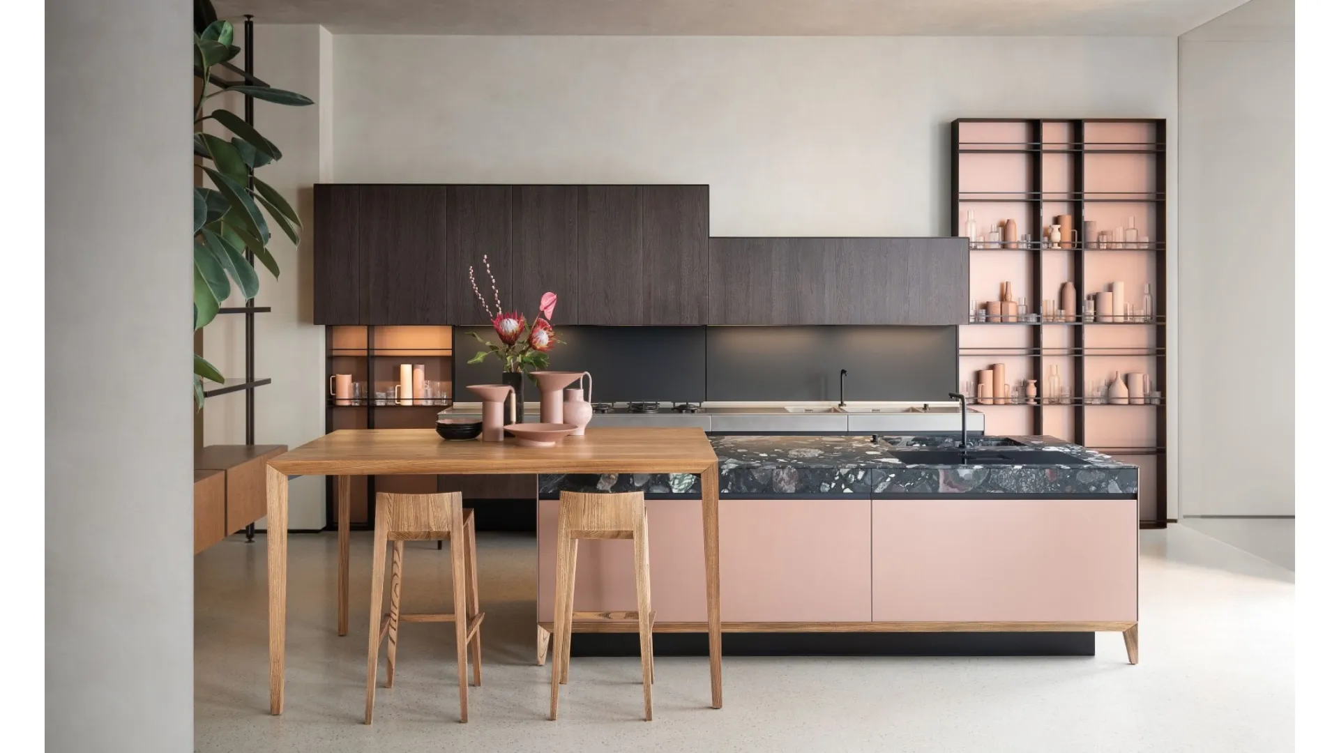 Cucina Design in legno con isola in laccato Sei Project 2 di Euromobil