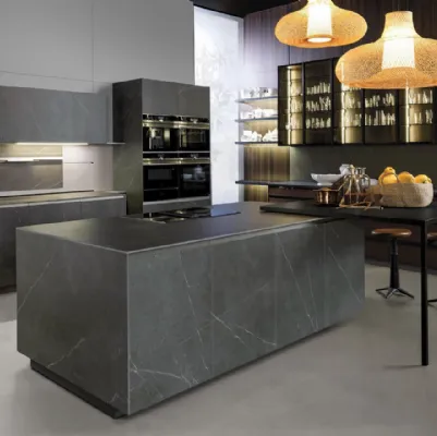 Cucina Design con isola e penisola Telero Project 6 in gres di Euromobil