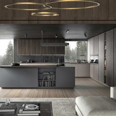 Cucina Moderna con isola Ventidue & XL 10 di GM Cucine