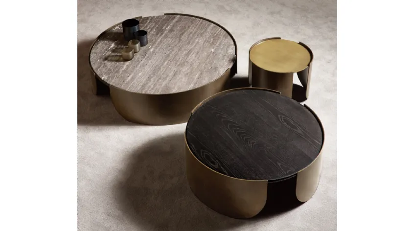 Tavolino rotondo Atenae con top in legno, marmo o metallo di Cantori