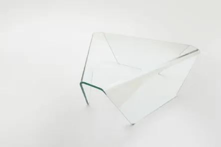Tavolino in vetro trasparente curvato Corsaro di Unico Italia