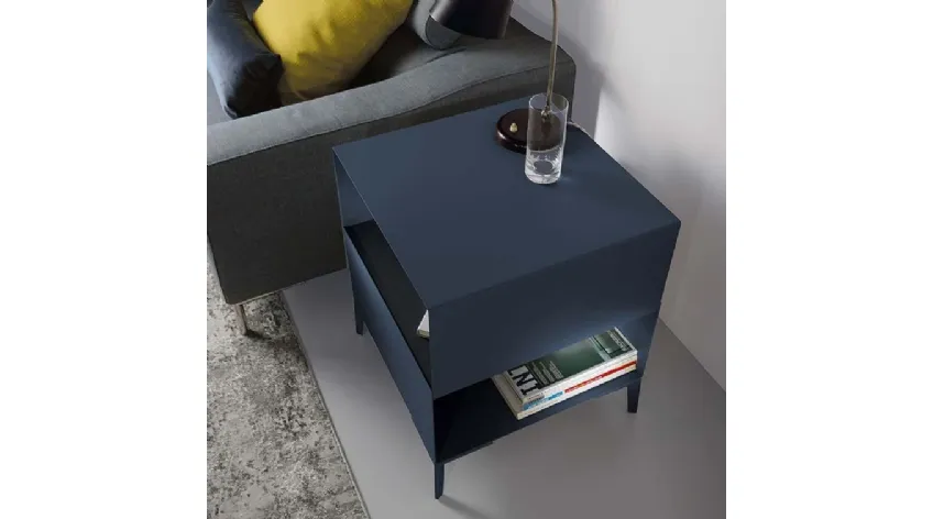 Tavolino Cube in acciaio e laminato di Pezzani