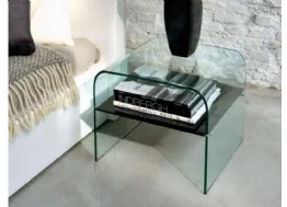 Tavolino in vetro curvo con ripiano in vetro verniciato nero Golden Plus di Unico Italia