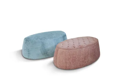 Pouf in tessuto liscio o capitonnè Petalo di Unico Italia