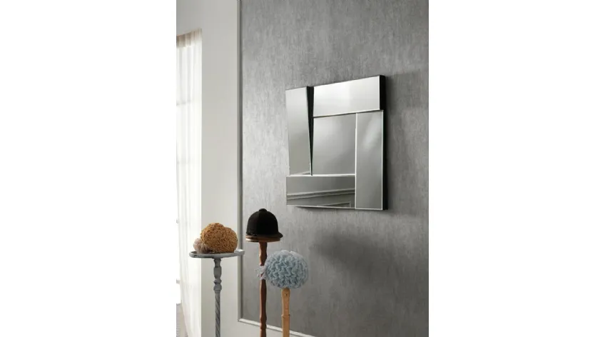Specchio ad effetto dinamico Poppy in vetro argentato di Stones