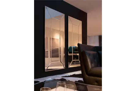 Specchio elegante e raffinato con bisello smussato Constantia di Tonin Casa