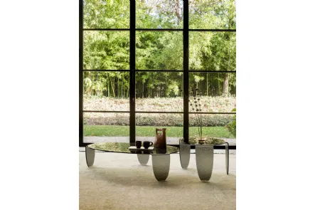 Tavolino di design in vetro fumè martellato disponibile in due misure Arturo di Tonin Casa