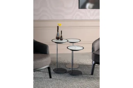 Tavolino rotondo con top in grès porcellanato con cornice in legno e base in metallo Dot di Tonin Casa
