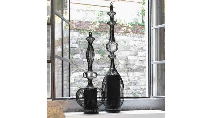 Lampada in metallo verniciato nero File Tavolo di Adriani e Rossi