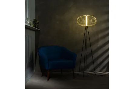 Lampada da terra Mizar in acciaio verniciato di Stones