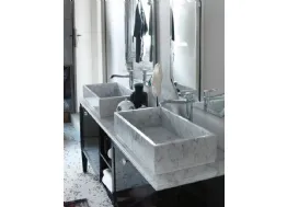 Mobile Bagno da appoggio in laccato lucido con doppio lavabo in marmo bianco di Carrara DIAMANTE DM25 di Compab