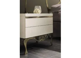 Comodino in legno laccato e ferro battuto J'Adore di Cantori