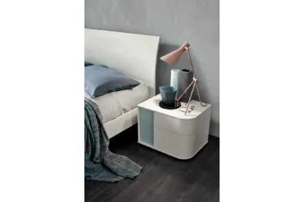 Comodino Bold in Olmo Artico laccato Nuvola di Maronese Acf