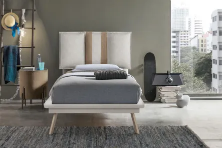 Comodino Planos rivestito in tessuto beige con top in vetro Target Point