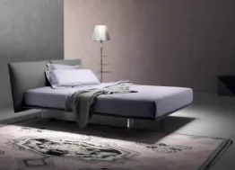 Letto in tessuto imbottito con testiera Curious di Bside