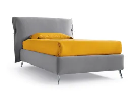 Letto imbottito Eden Advance in tessuto con testiera con fiocchi di Noctis