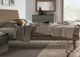 Letto moderno finitura Matwood Honey con testiera Fohn di SantaLucia