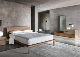 Letto in legno con testiera Folio di Sangiacomo