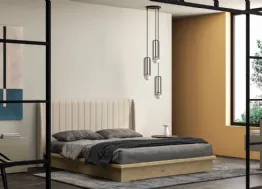 Letto Essential in legno di rovere con testiera in tessuto imbottito di Fratelli Mirandola