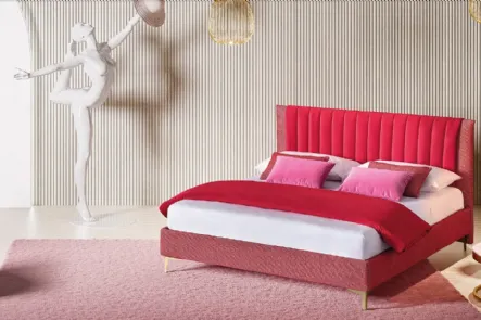 Letto in tessuto con testiera trapuntata Phlox di Le Comfort