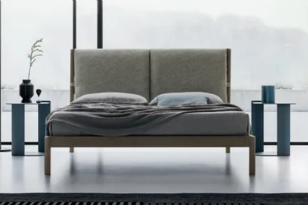 Letto in legno Espero con testiera che può essere arricchita con due cuscini in tessuto imbottito di SantaLucia