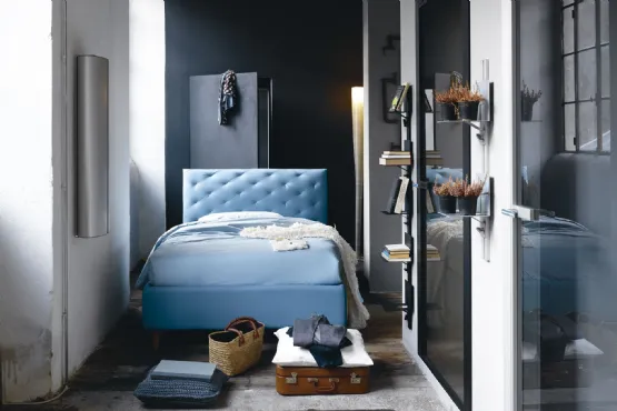 Letto singolo in tessuto imbottito con testiera Fris di Le Comfort
