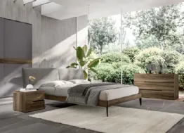 Letto moderno in nobilitato finitura essenza legno con testiera in tessuto imbottito Siro di Villanova