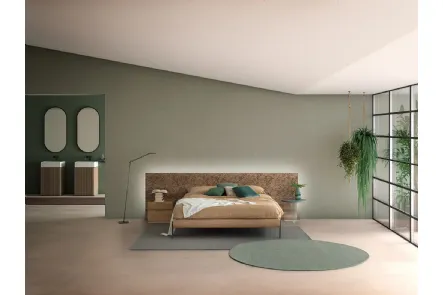 Letto Zen Elegance Grey in legno massello di Rovere con testiera decorata di Devina Nais