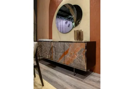 Madia elegante ed esclusiva Beyond con ante in marmo di Tonin Casa