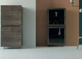 Madia alta Dallas Art 1007px in legno finitura fango e 1008px in legno finitura fango e vetro di Fratelli Mirandola