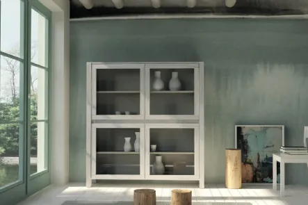 Madia Londra Art 1106 in legno laccato grigio baulette e vetro di Fratelli Mirandola
