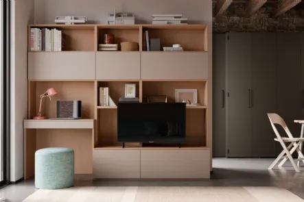 Parete Attrezzata Living tortora con Desk Modul Box di Nardi Interni