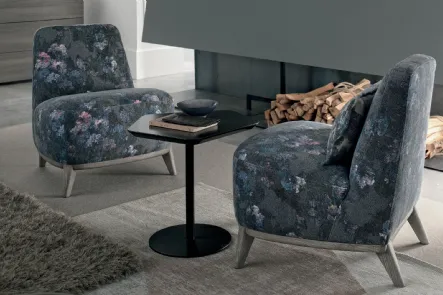 Poltroncina Loft possibilità di rivestimento tessuto e pelle di Tomasella