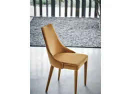 Sedia Clara completamente rivestita in ecopelle di Bontempi