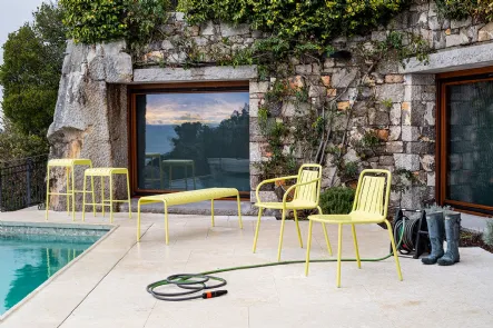 Sgabello in metallo Easy di Connubia