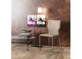 Sedia Kim rivestita in similcuoio di Stones