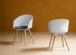 Sedia Oslo di Devina Nais 