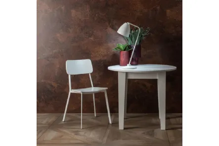 Sedia Woody in legno laccato bianco e metallo di Stones