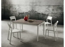 Tavolo da cucina con struttura in legno Bill di La Primavera