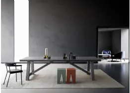 Tavolo Master in legno massello di Rovere di Devina Nais