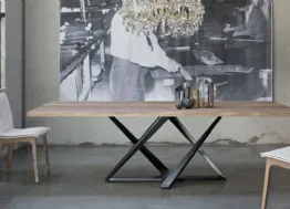 Tavolo rettangolare fisso con piano in legno e base in metallo Millennium di Bontempi